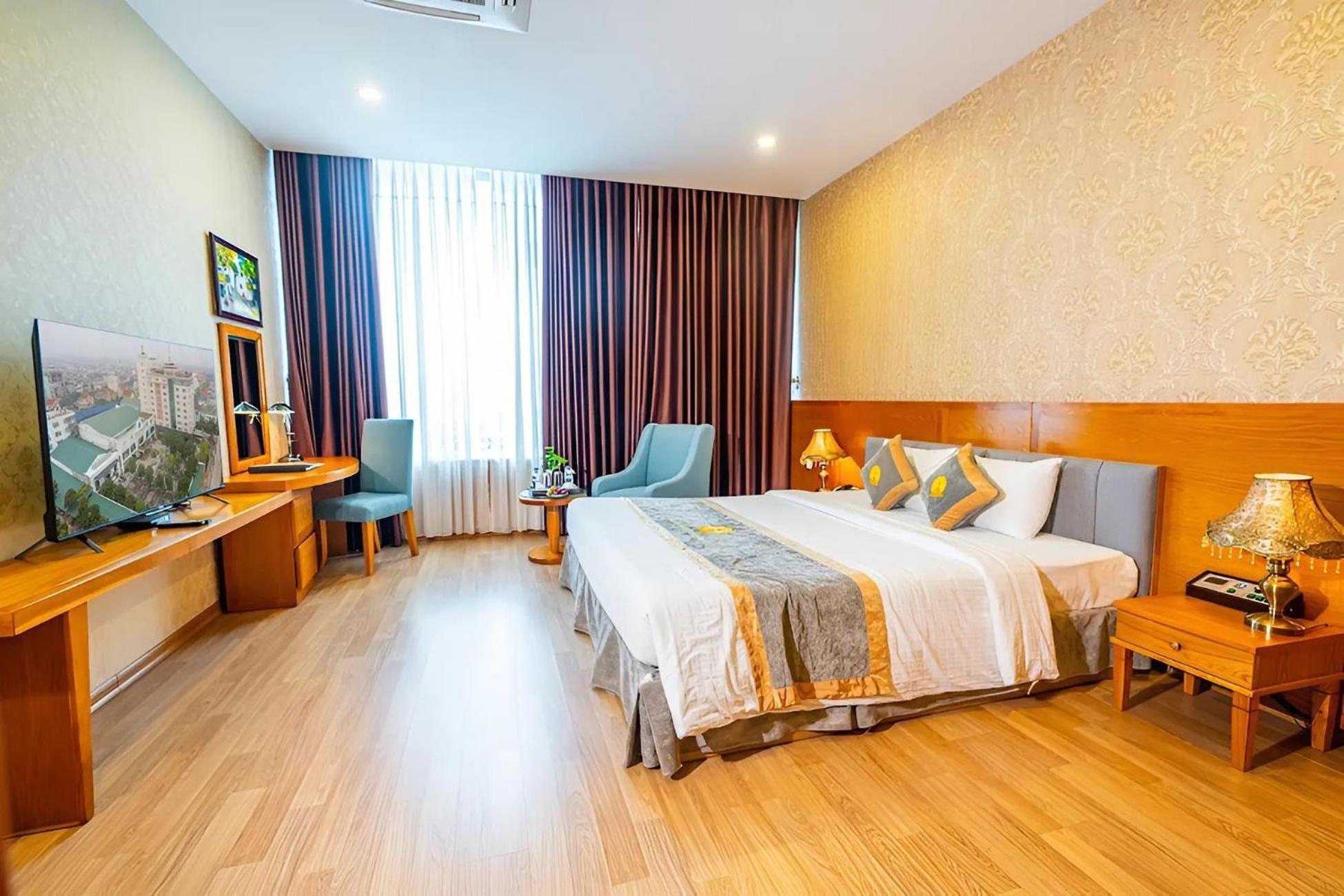 Hoang Son Peace Hotel Ninh Binh Exterior photo